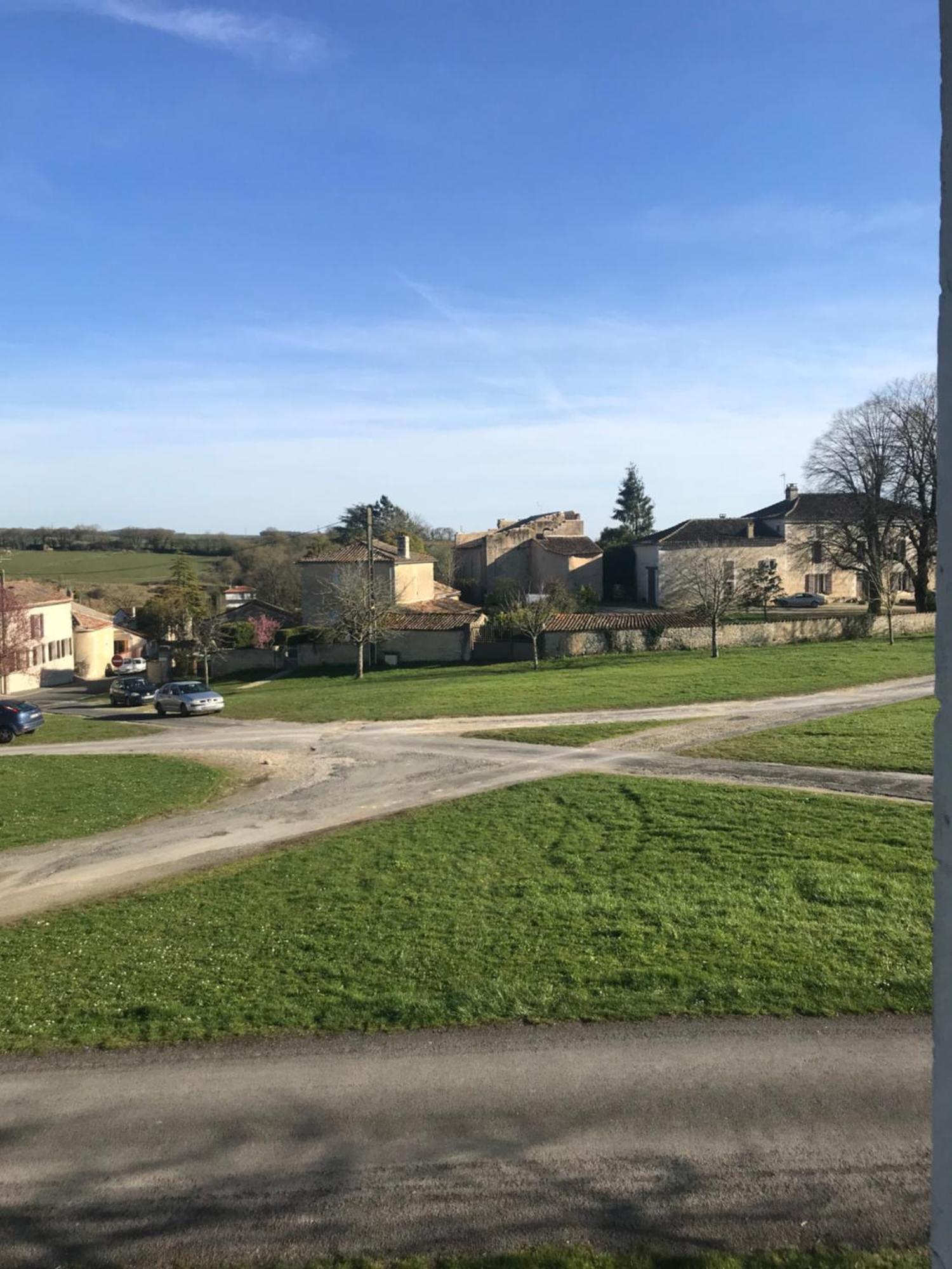 La Maison De Josephine Montignac-Charente Exterior photo